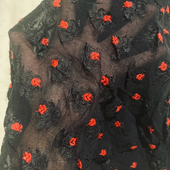 🥀ROCK STEADY BLACK DALIA PEEKABOO DRESS 🥀 - Picture 2 of 3